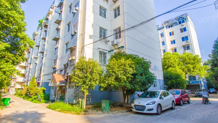 湖东家园外景图