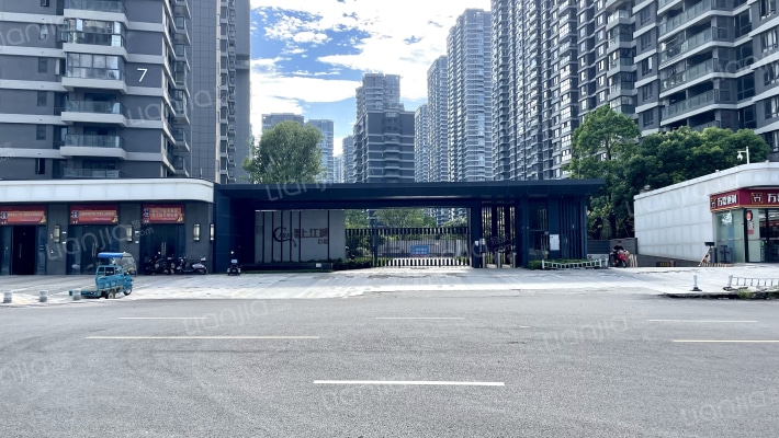 融信上江城D区外景图