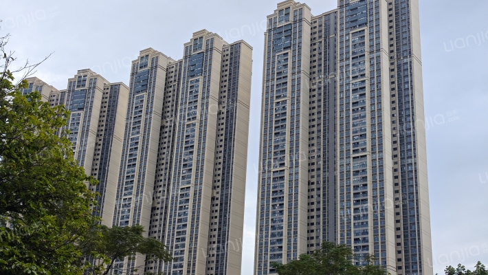 亚运城天峯2区外景图