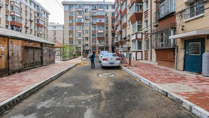 西广南小区外景图