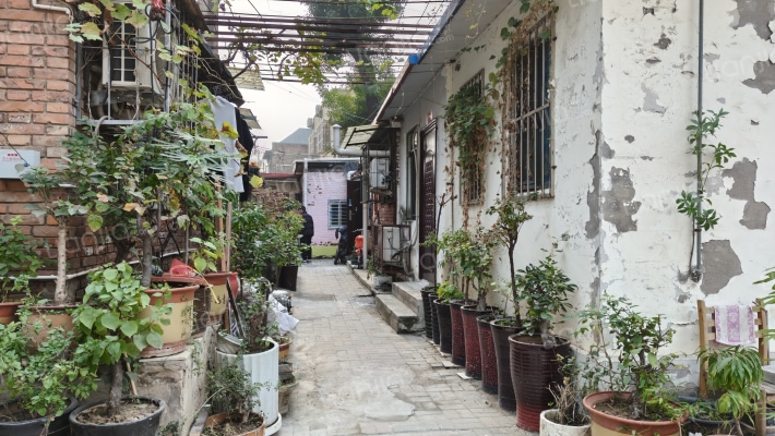 睦南道102号外景图