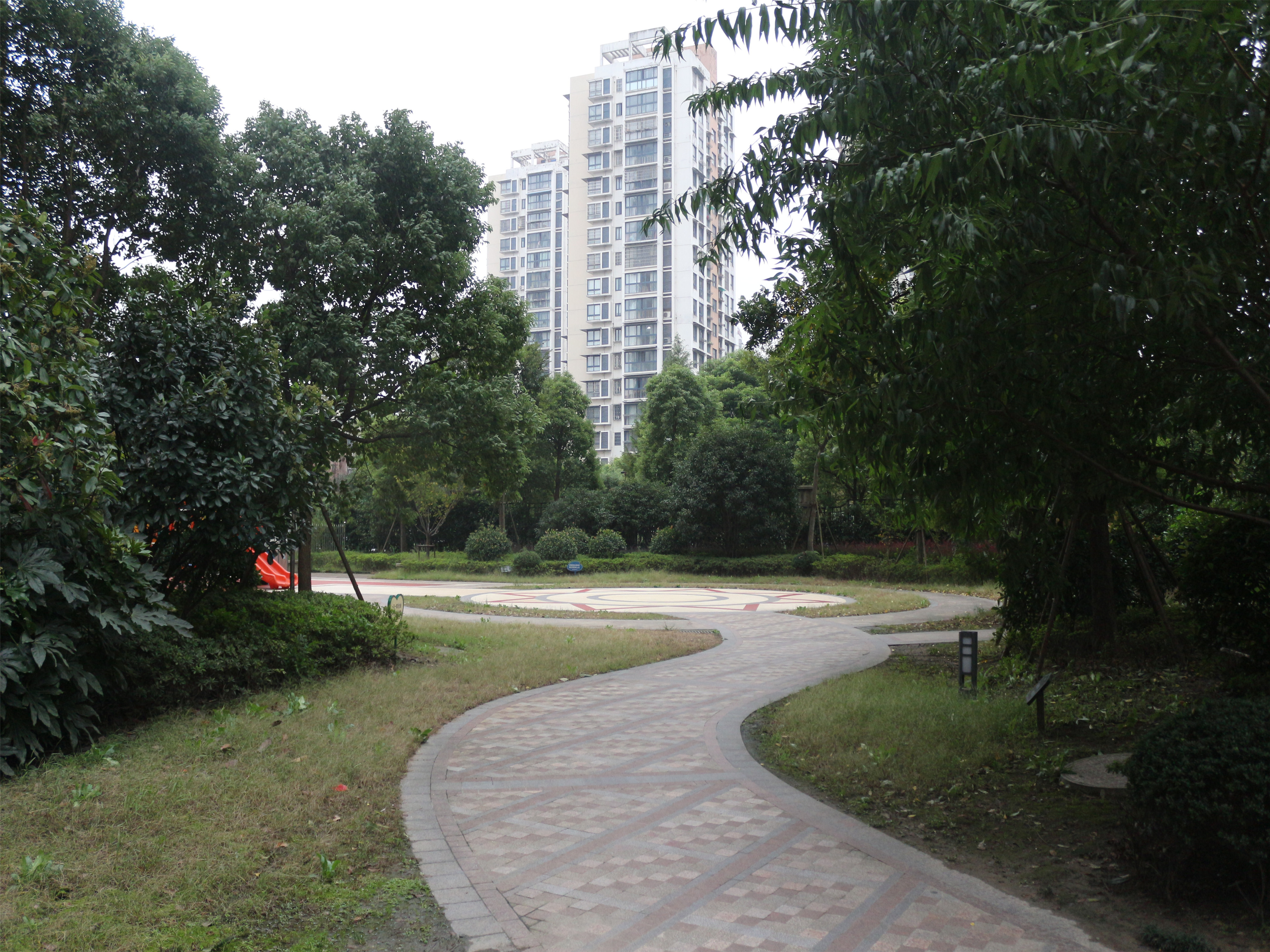 积家小区实景 8