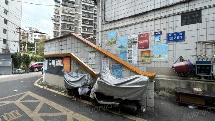 贵钢虹桥外景图