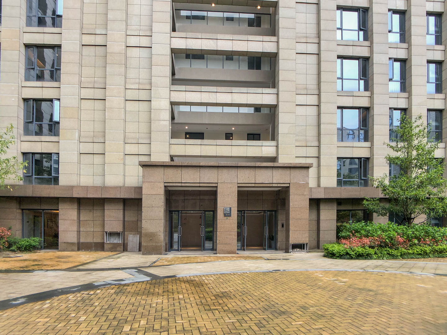 Shijia Mingzuo compound photo 9