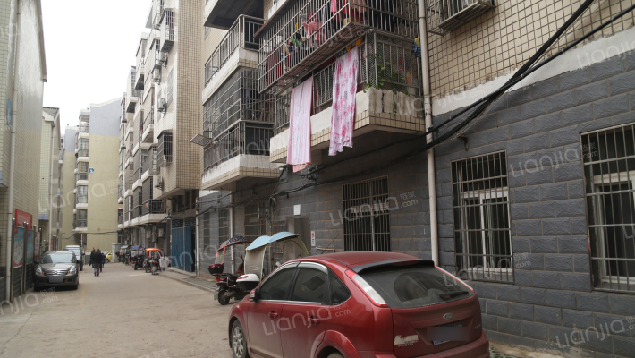 天益华庭外景图