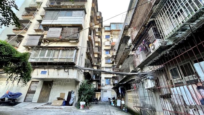 药检所宿舍外景图