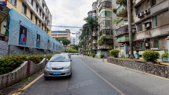 石化生活区外景图