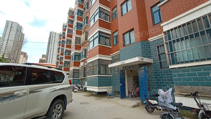 书香庭院外景图