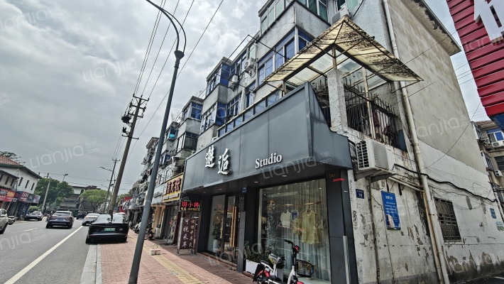 目澜路1058号外景图