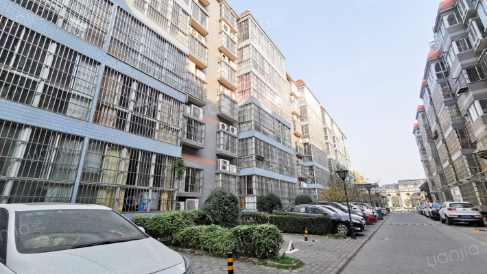 南村小区外景图