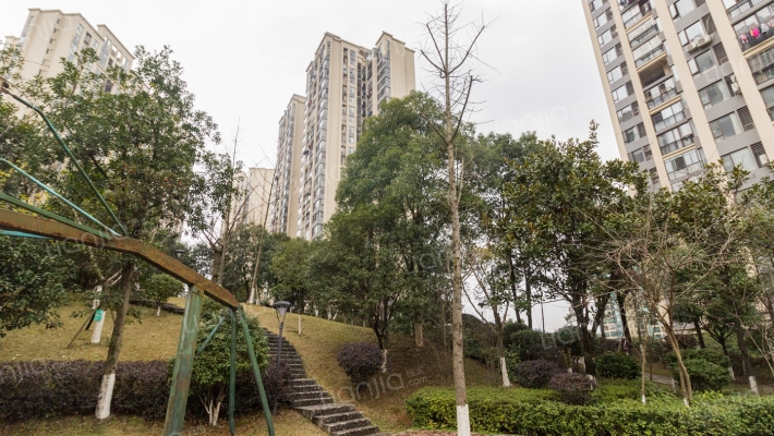 卓越蔚蓝海岸三期外景图