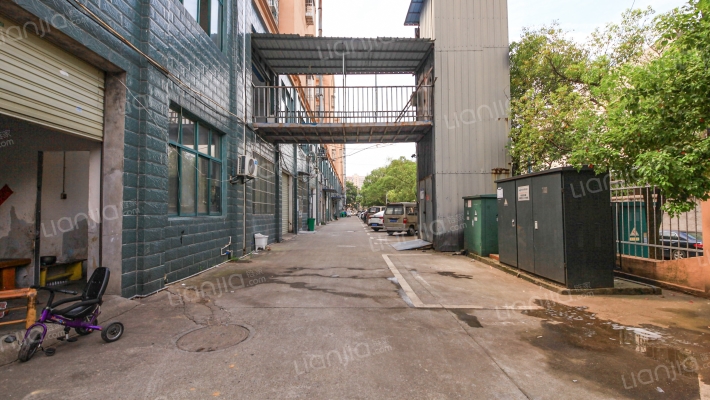 三店新苑外景图