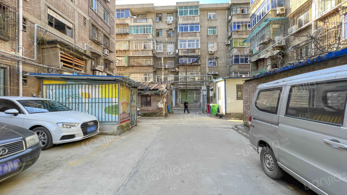 西七路536号外景图