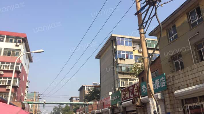 义堂小区外景图