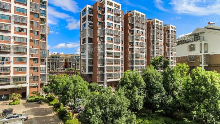 银凤晓月西区外景图