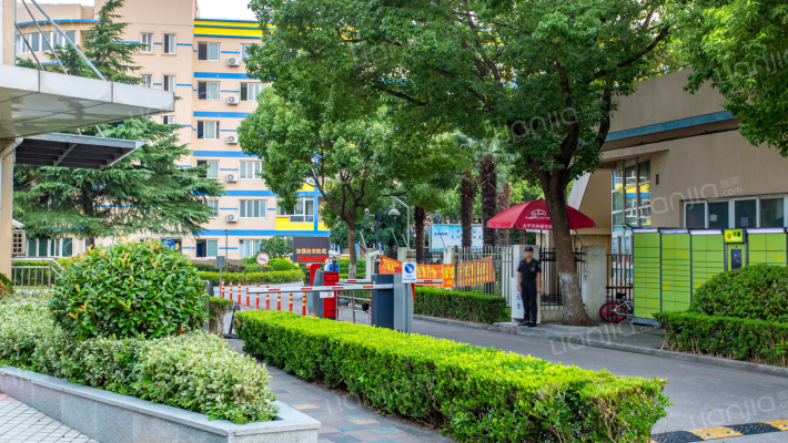 中芯花园18弄外景图