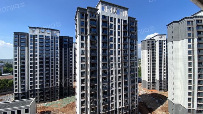 紫蓬山管委会森林大道许大郢安置点外景图