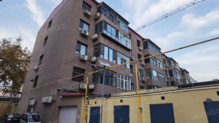 企业局宿舍外景图