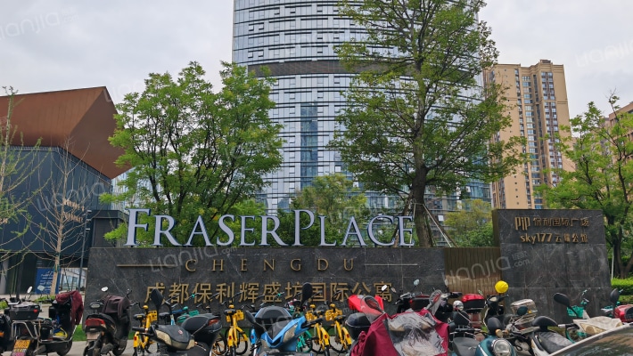 保利国际广场外景图