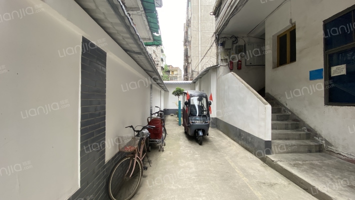 猫市巷38号外景图