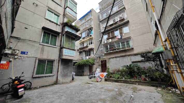 工商银行家属院外景图