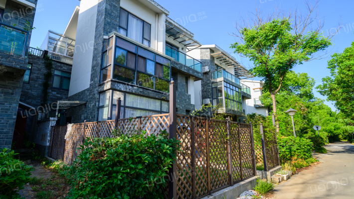 美加·东部假日外景图