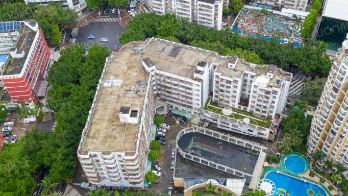 深华公寓外景图