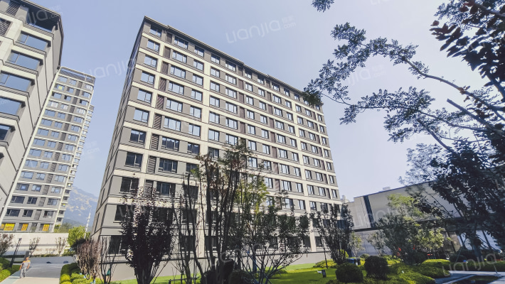 融创宸阅和鸣外景图