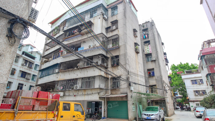 龙苑花园外景图