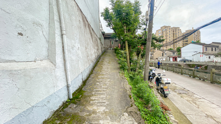 河东新村三区外景图