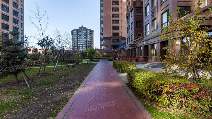 远大中央公园外景图