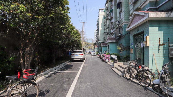 绿翡翠家园外景图