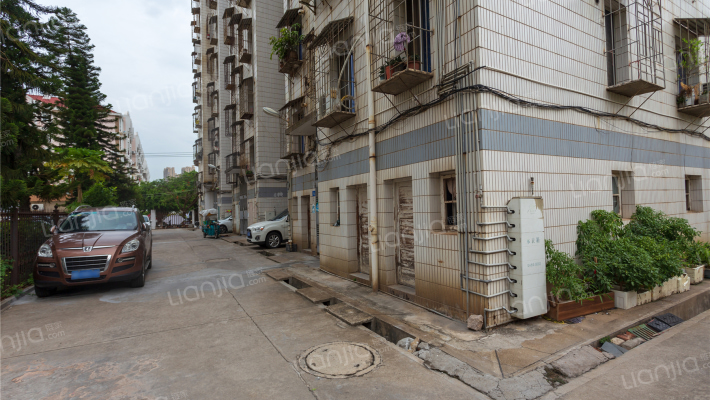 杏林邮电宿舍楼外景图