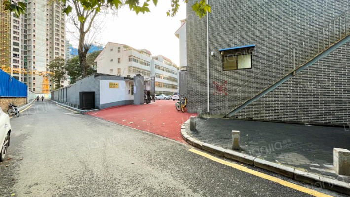 凯悦家属院外景图