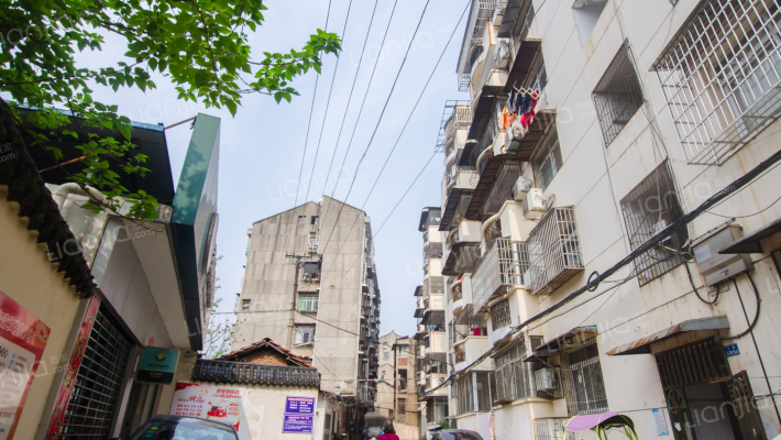 卫民巷94号外景图