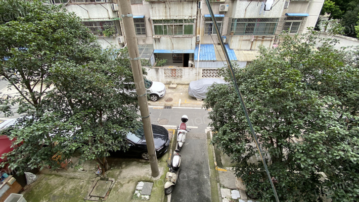 西苑小区外景图