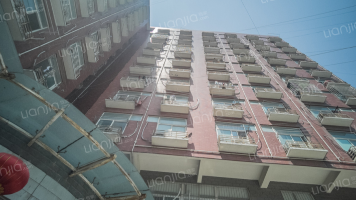 新田公寓外景图