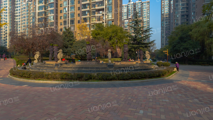 绿地世纪城A区外景图