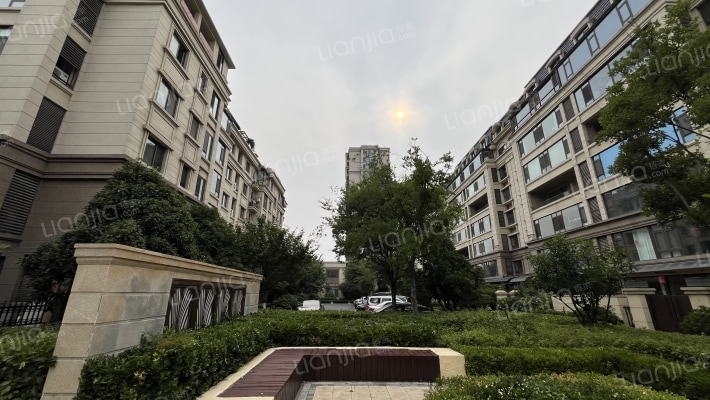 银盛泰博观锦岸外景图