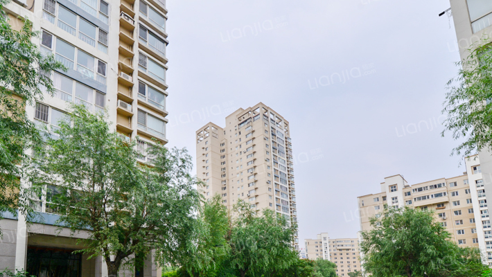 万恒东方俪城二期外景图