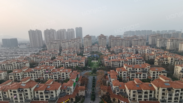 绿城蓝庭西区外景图