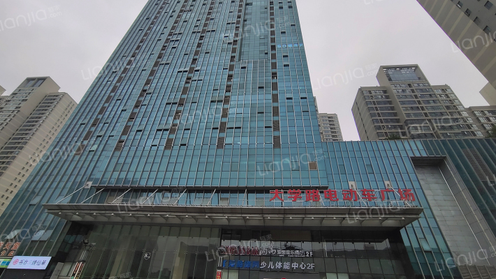 升龙国际C区外景图