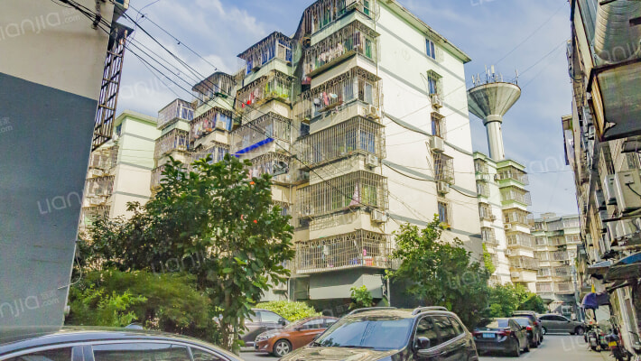 石碶街道雅渡村教师楼外景图