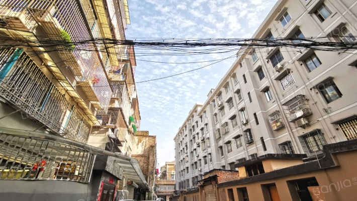 美人堂弄外景图