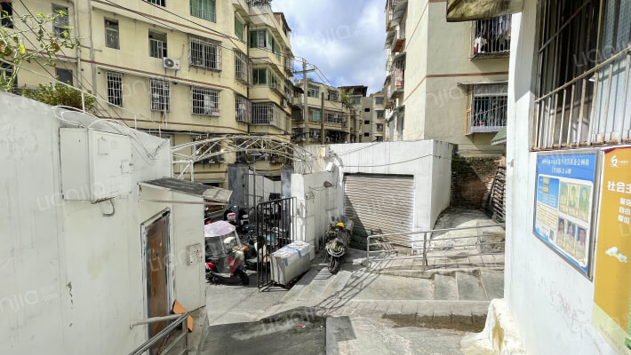 月亮岩路41号外景图