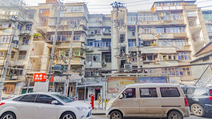 老车站路24号外景图