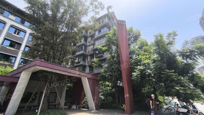 双林路101号院外景图