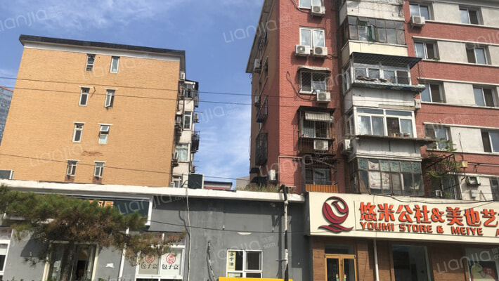 电信宿舍外景图