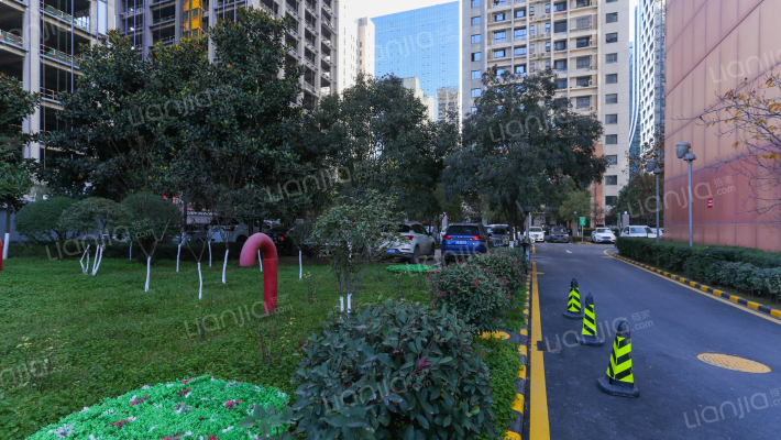 数字大厦外景图