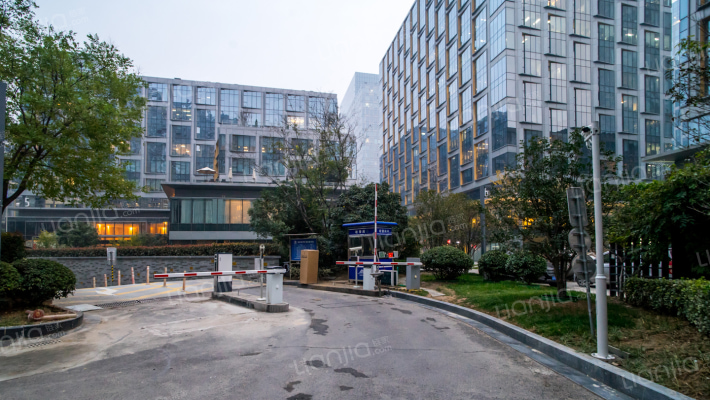 绿地新都会外景图